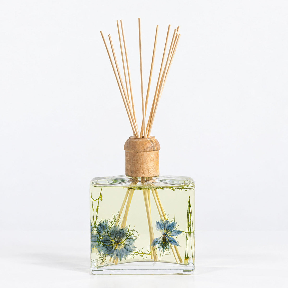 Signature Botanical Reed Diffuser - Sea Salt Mist