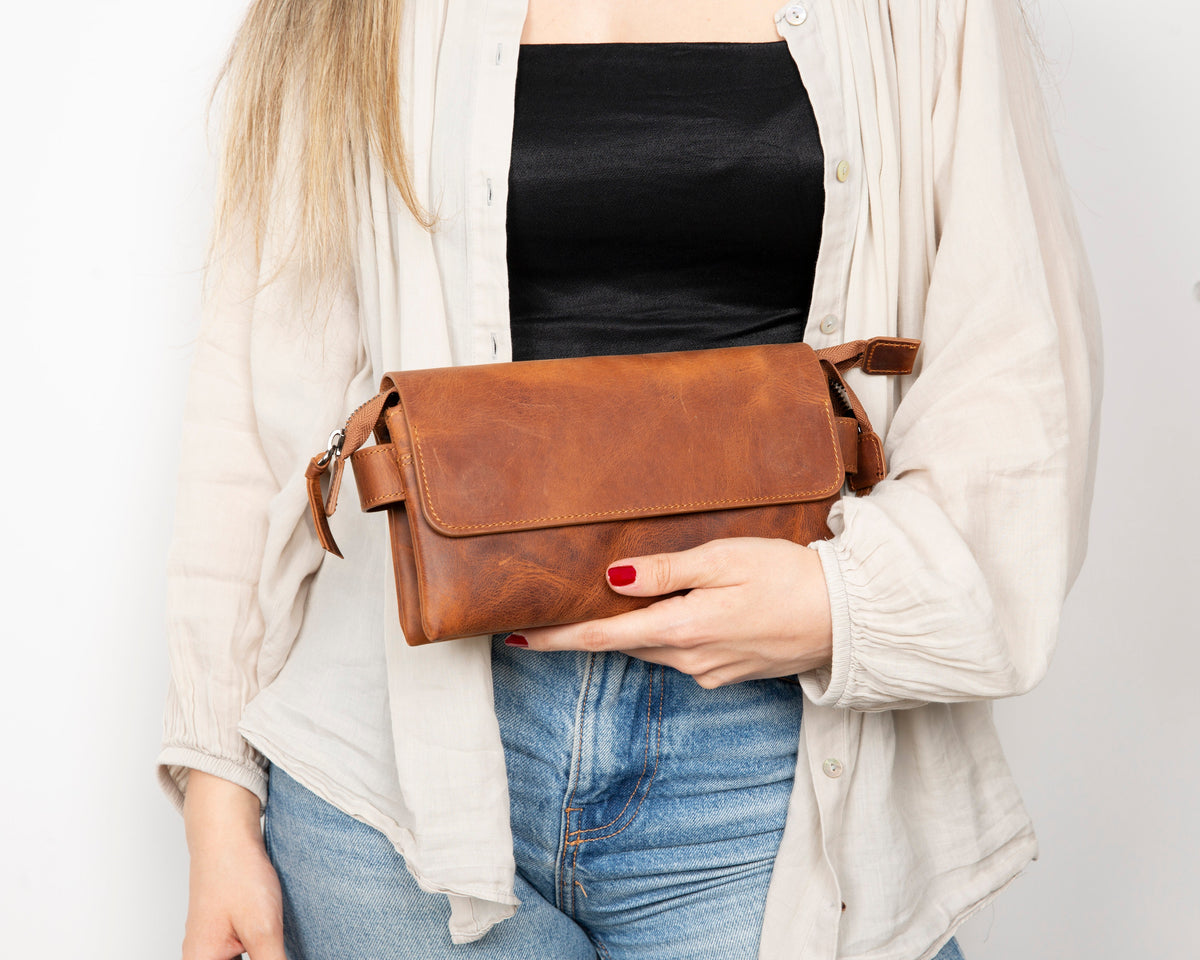 Prestige Leather Clutch Bag
