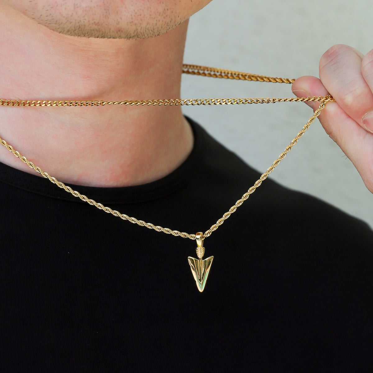 Arrow Necklace Set