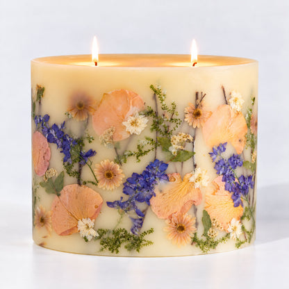 Centerpiece Botanical Candle - Vanilla Rain