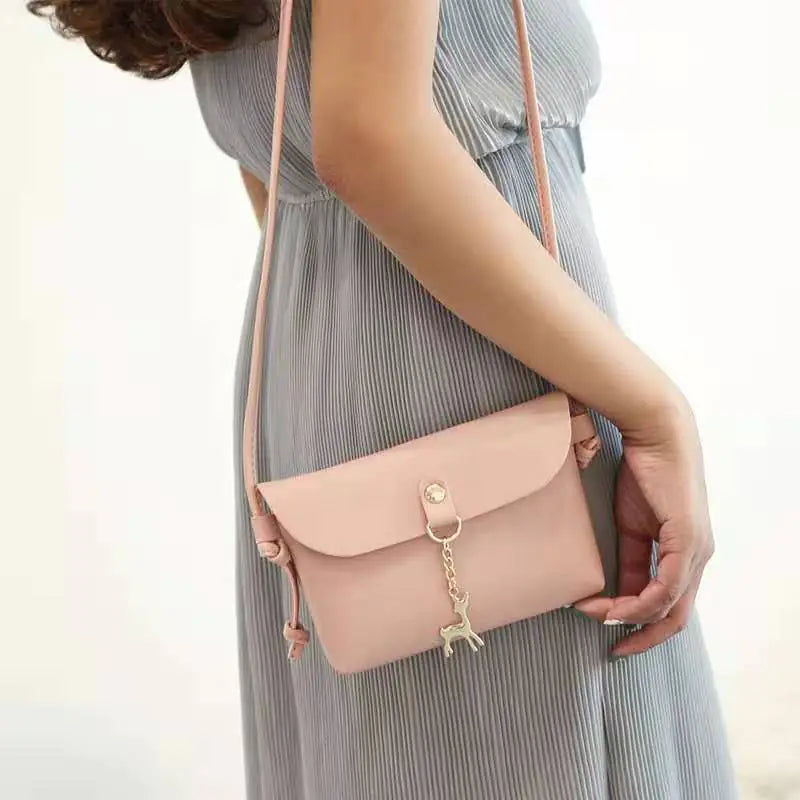 Fashionable Women&