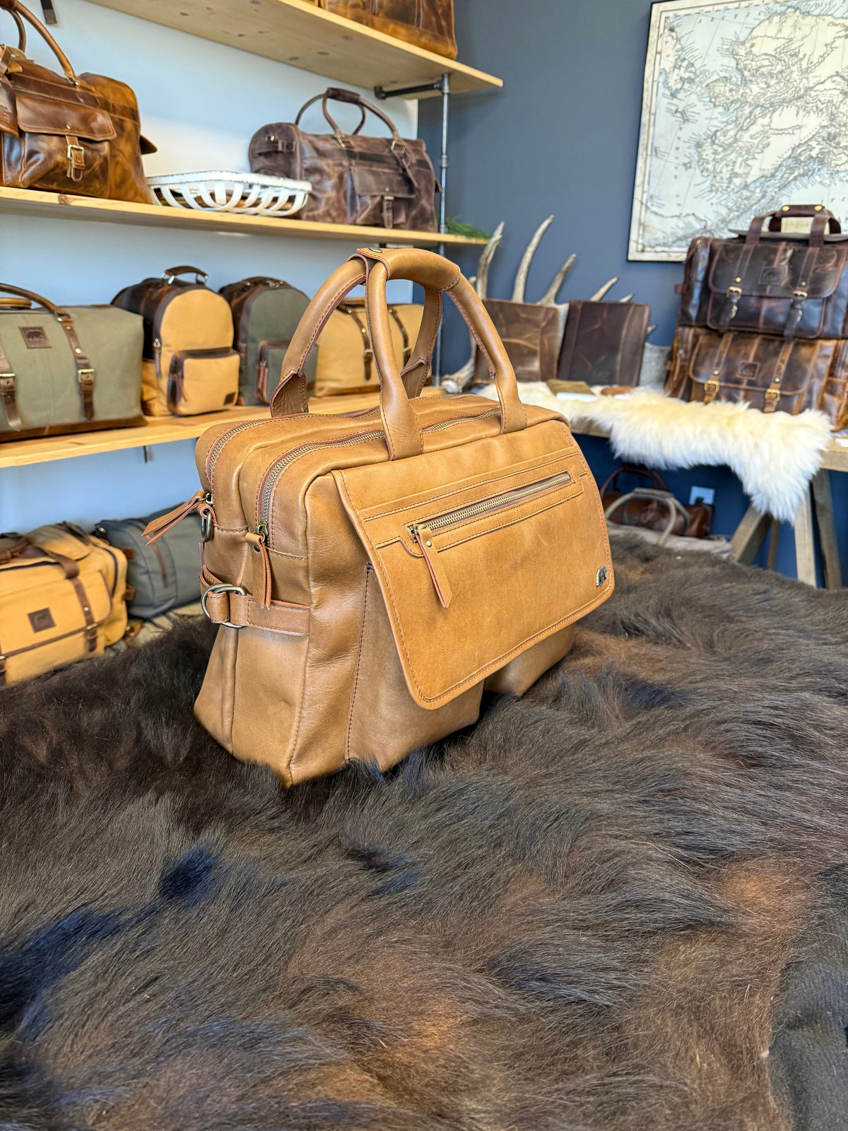 LIMITED EDITION - Yukon Pilot Bag