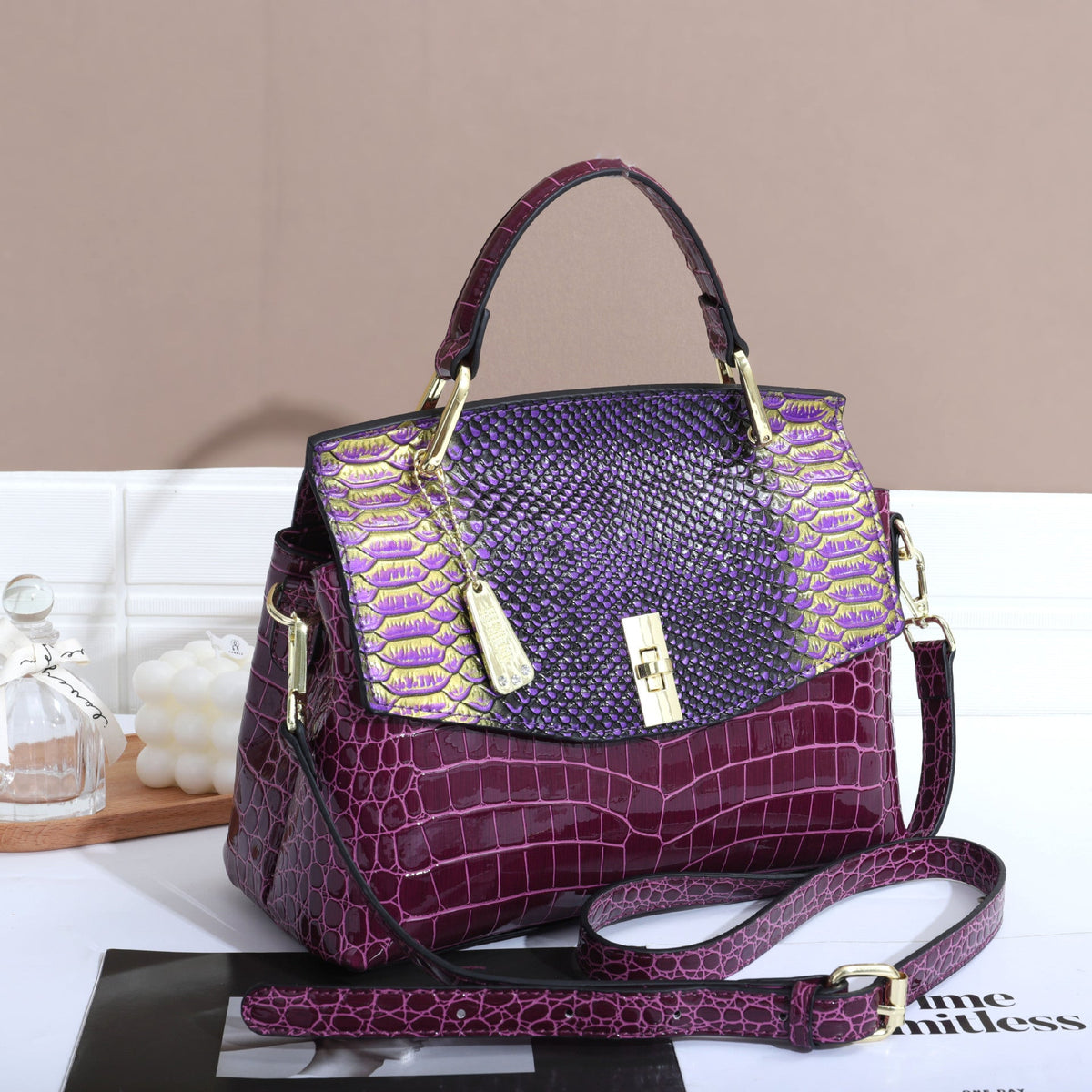 Snake Pattern Women&