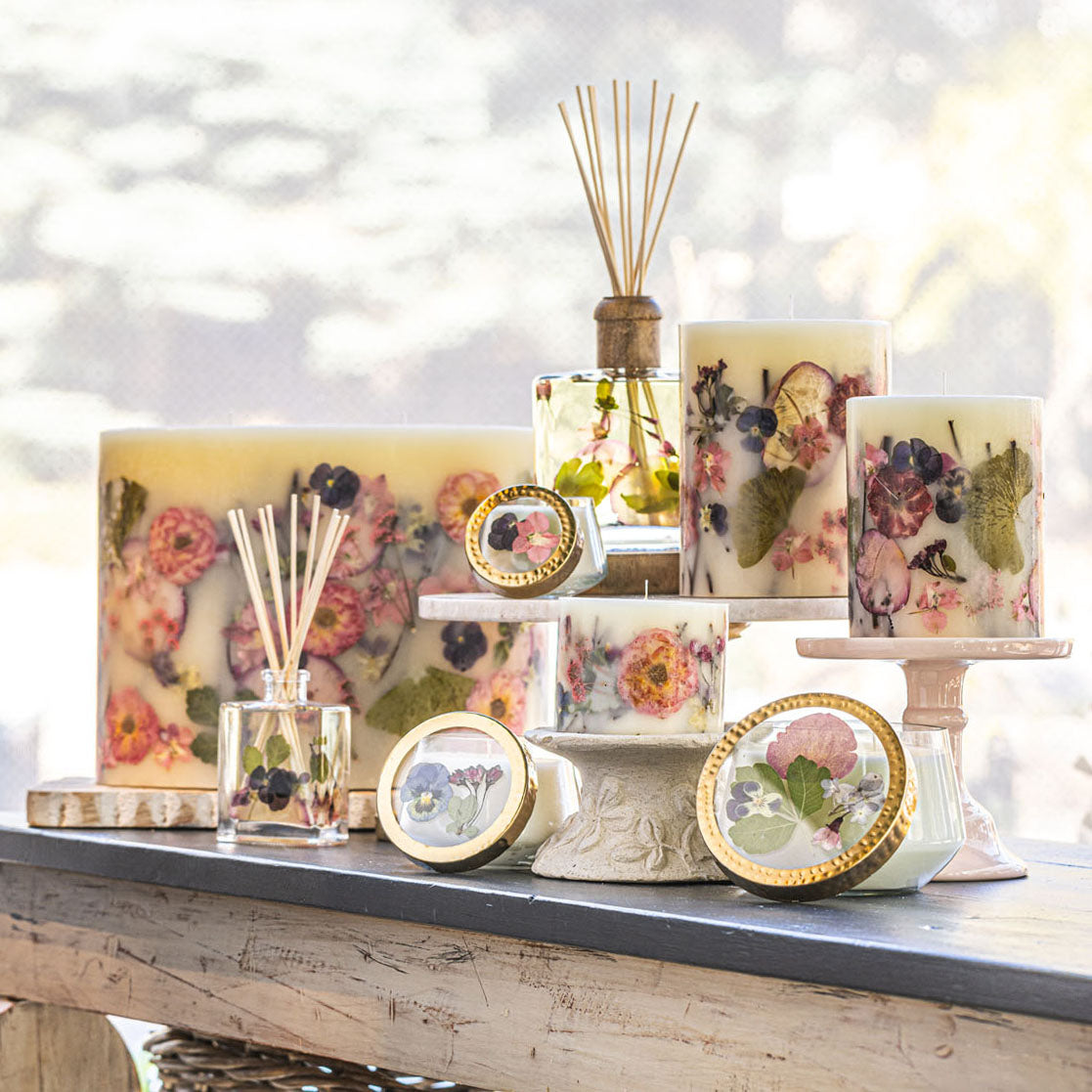 Petite Botanical Candle - Blushing Rosewood