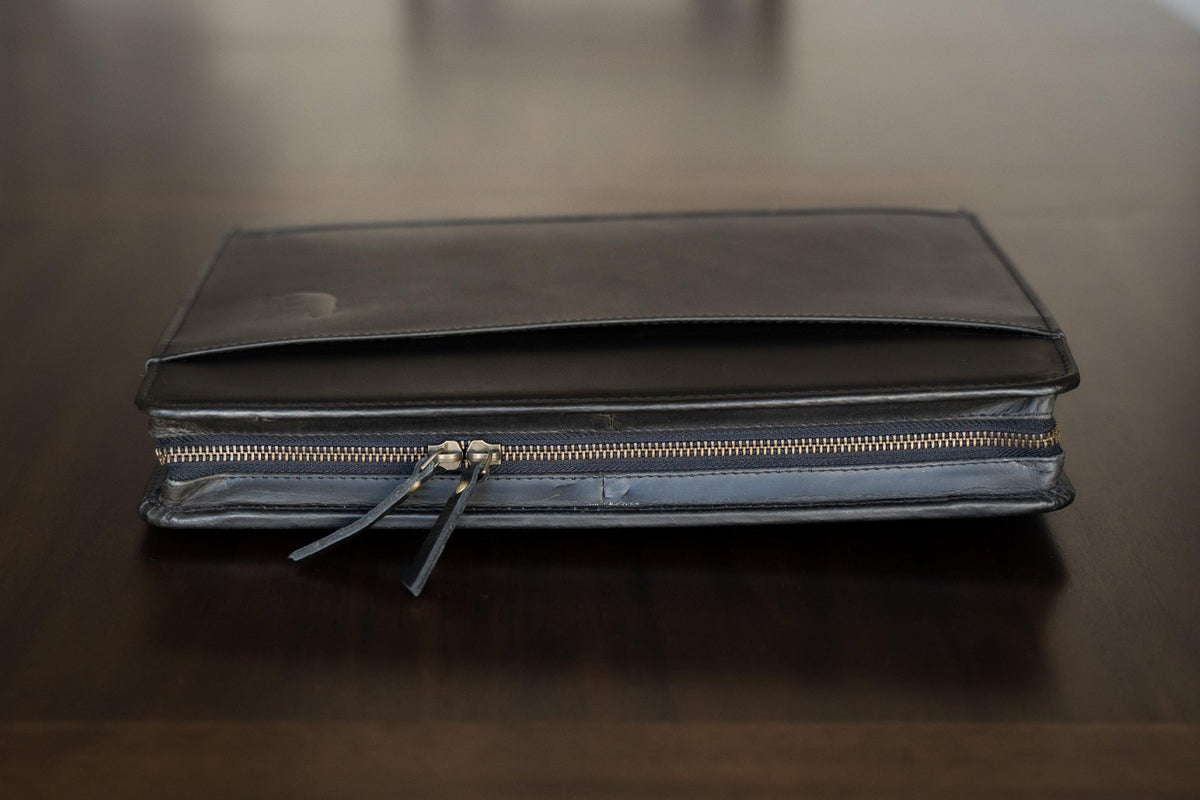 Nomad Leather Portfolio