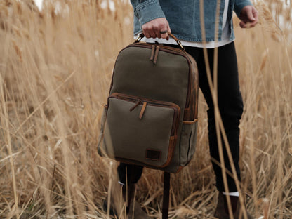 25L Traveler Canvas Backpack