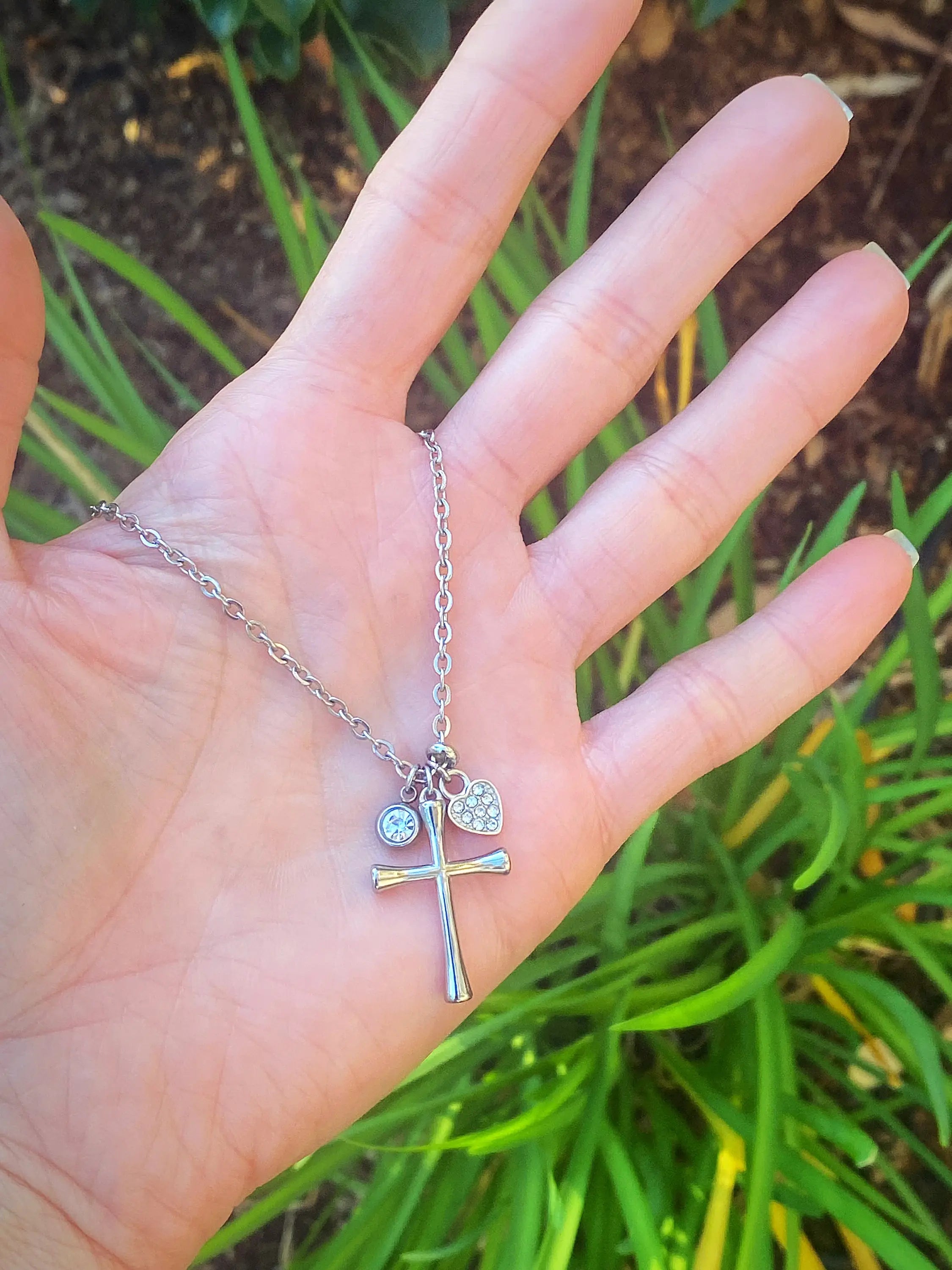 DAINTY CROSS NECKLACE