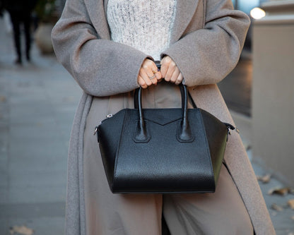 Lorenza Medium Women’s Leather Bag – Genuine Leather Handbag for Everyday Elegance | Minimal &amp; Handcrafted