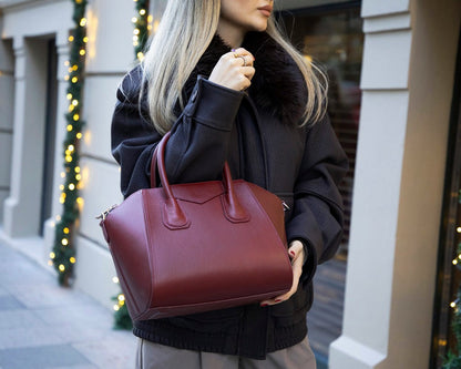 Lorenza Medium Women’s Leather Bag – Genuine Leather Handbag for Everyday Elegance | Minimal &amp; Handcrafted