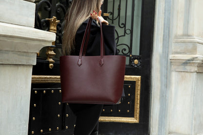 Solea Women’s Leather Bag – Genuine Leather Women’s Tote Shoulder Bag for Everyday Use | Minimal &amp; Handcrafted