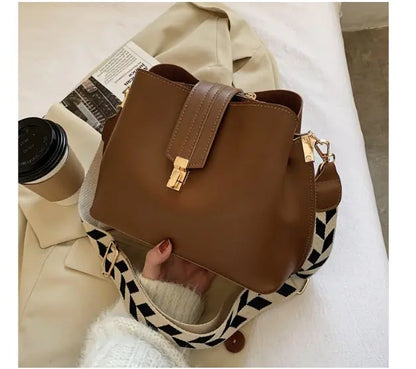 Fashionable Women&