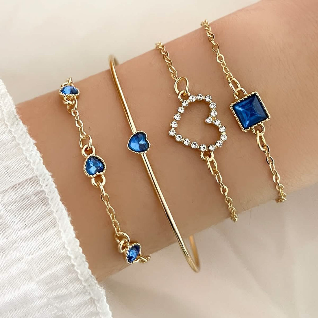 4pcs Rhinestone Alloy Bracelet Set – Minimalist Heart &amp; Square Design