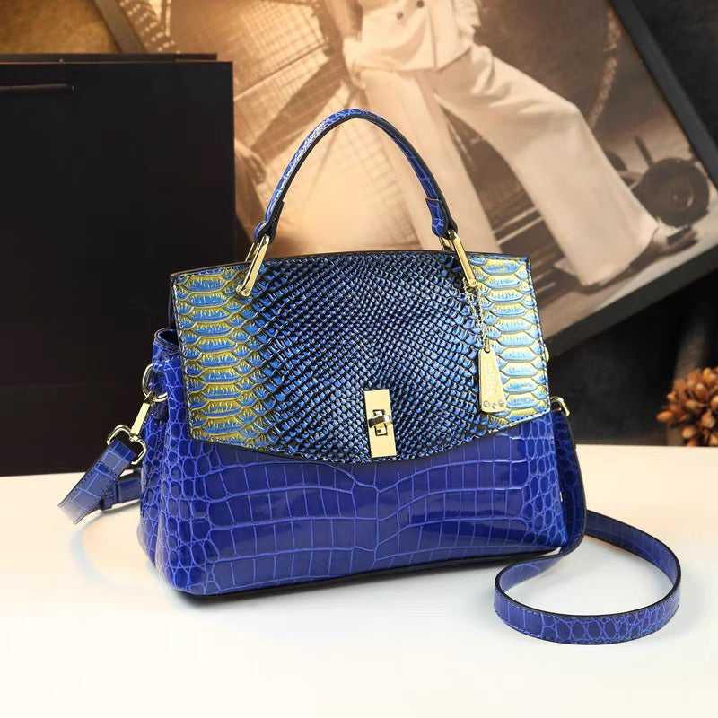 Snake Pattern Women&
