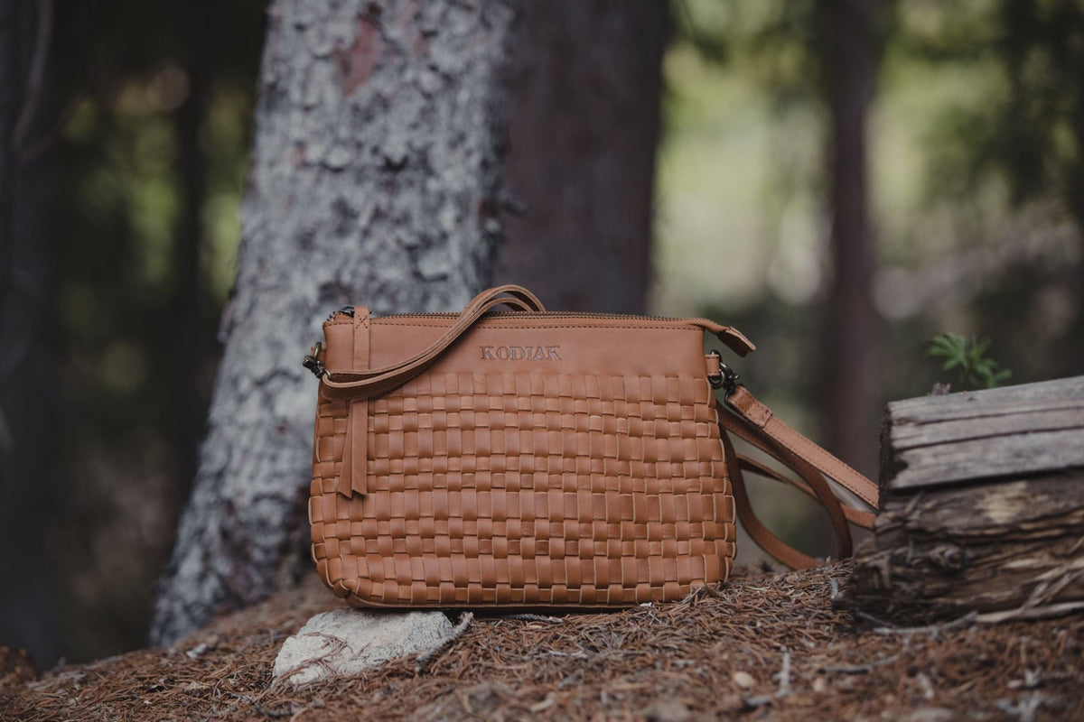 Crossbody Koyuk Purse
