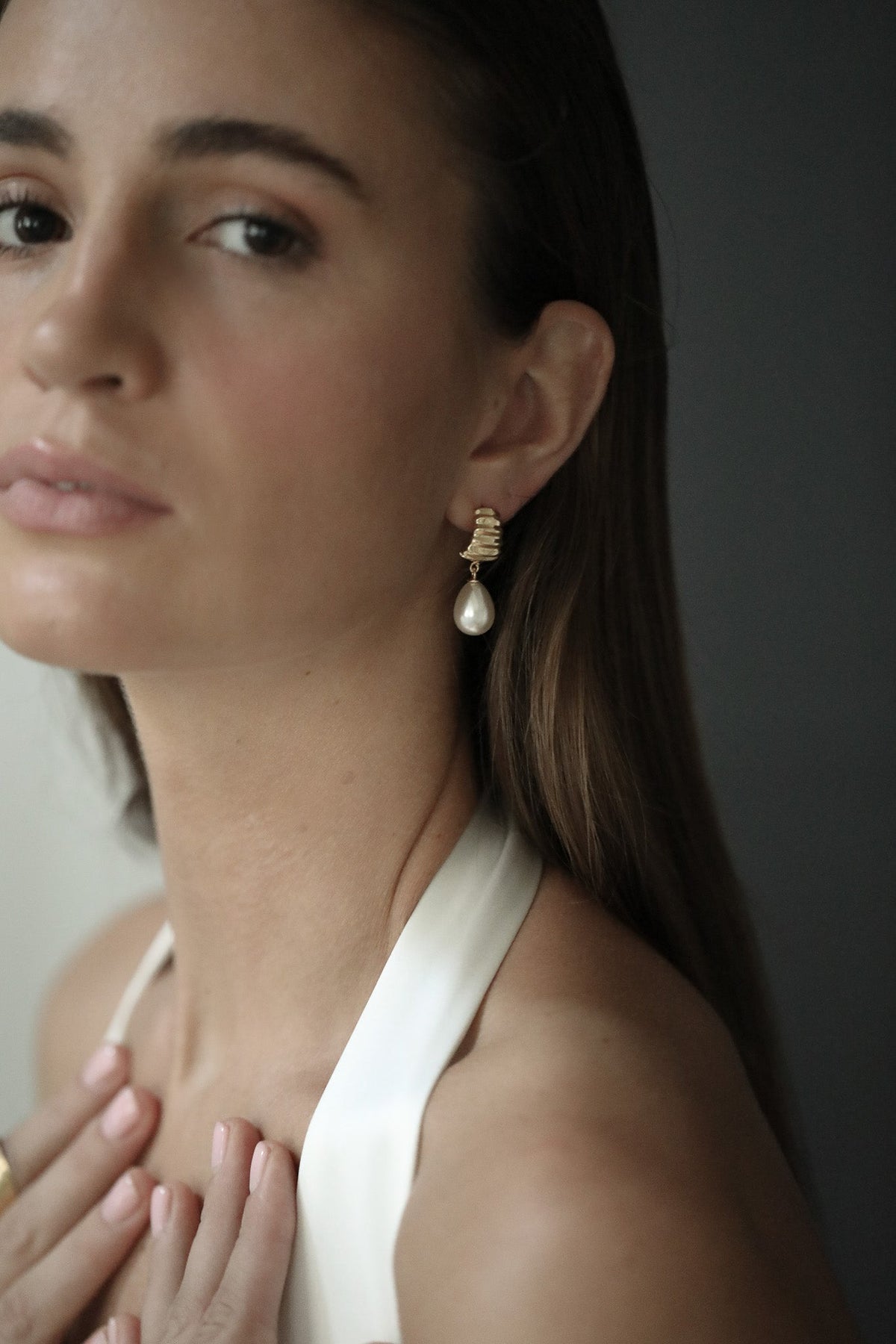 Ribbed Pearl Drop Earrings