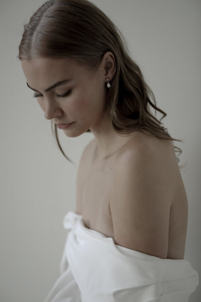 Pearl Micro Drop Earrings