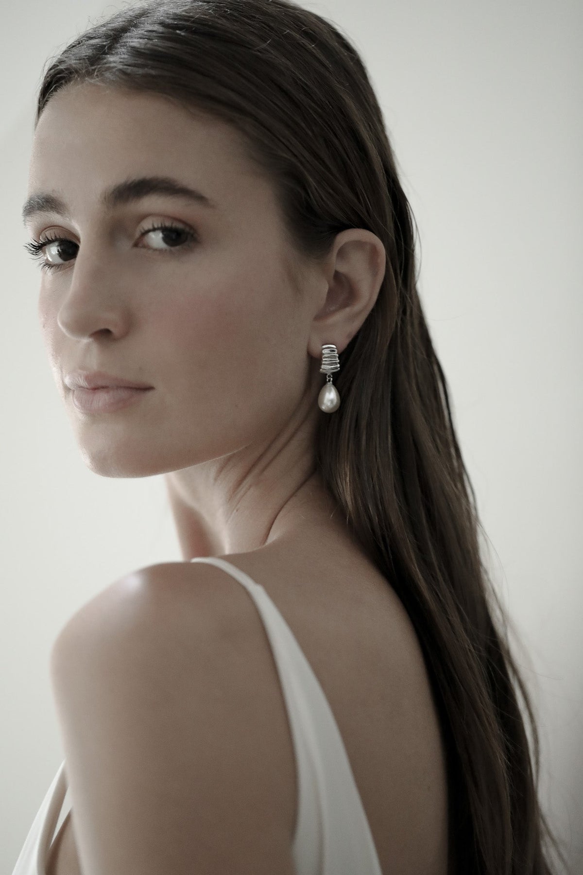 Ribbed Pearl Drop Earrings